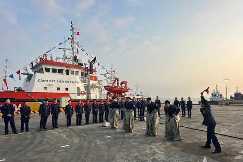 Hải đoàn 11: Vui ngày nghỉ không quên nhiệm vụ
