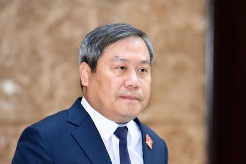 Chủ tịch Hà Nội yêu cầu không chúc Tết, tặng quà cấp trên, lãnh đạo
