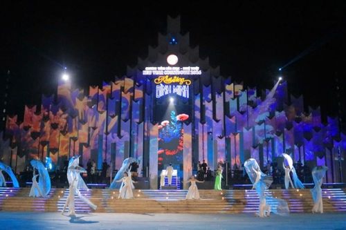 Rực rỡ đêm nghệ thuật 'Khơi sóng bình minh' chào đón năm mới 2026