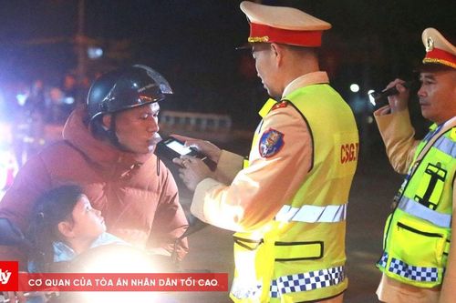 Tăng cường kiểm soát nồng độ cồn dịp nghỉ Tết Dương lịch
