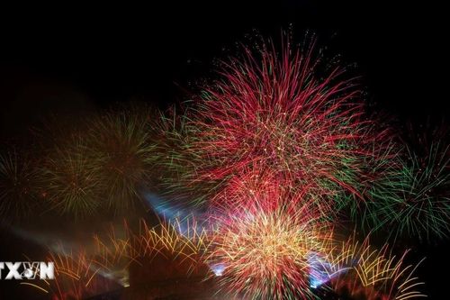 Người dân khắp thế giới đón năm mới 2026 với ước vọng hòa bình