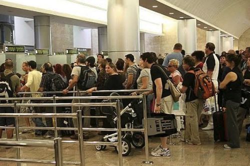 Chiến tranh và bất ổn chính trị đẩy làn sóng người Israel ra nước ngoài