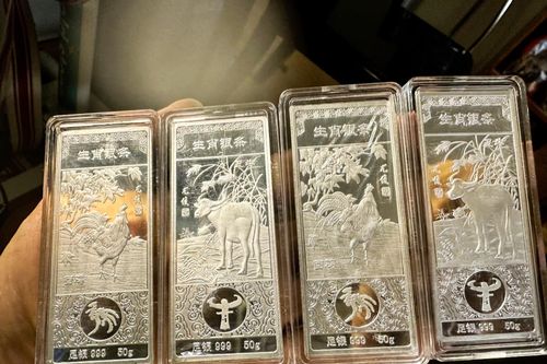 Trung Quốc siết chặt xuất khẩu bạc: Lo ngại khan hiếm nguồn cung toàn cầu