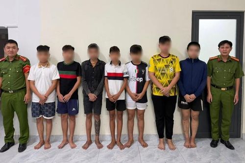 Bị công an mời làm việc vì 'quậy' đường phố lúc nửa đêm