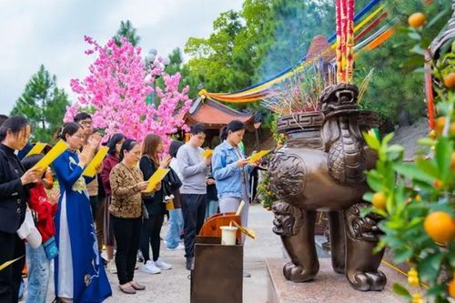 Những việc làm trong ngày đầu năm mới để cả năm hanh thông, thuận lợi