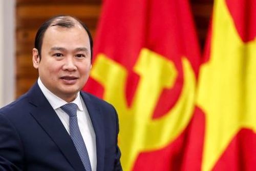 Ông Lê Hải Bình giữ chức Phó Giám đốc Học viện Chính trị quốc gia Hồ Chí Minh