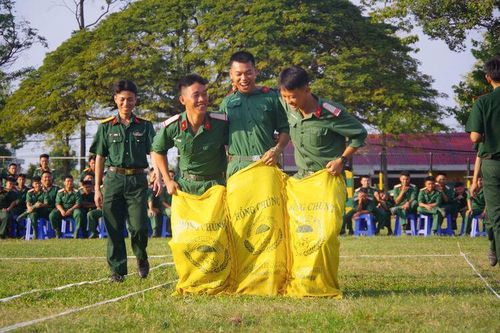 Trung đoàn 20 tổ chức cho bộ đội đón Tết Dương lịch 2026