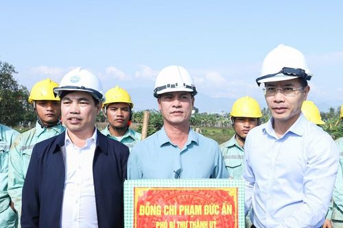 Chủ tịch UBND thành phố Đà Nẵng kiểm tra tiến độ các dự án trọng điểm về giao thông