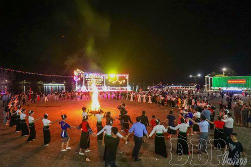 Một mùa hội mới lại về với Mường Lay