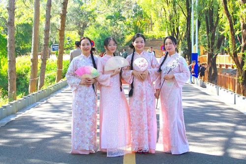 Gia Lai: Đón năm mới ấm áp, nhiều ước vọng
