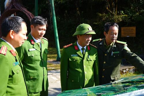 Công an tỉnh Lào Cai làm việc với Vườn Quốc gia Hoàng Liên về công tác phòng cháy, chữa cháy rừng