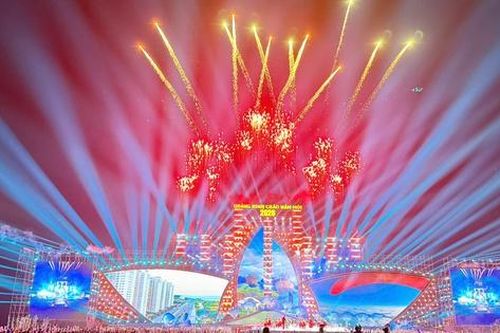 Quảng Ninh rực rỡ đêm nghệ thuật Countdown 2026 chào mừng năm mới