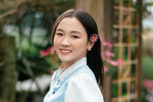 Cô giáo vùng cao 'níu chân' học trò trước ngưỡng cửa tảo hôn