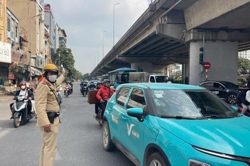Giao thông Hà Nội thoáng từ nội đô đến cửa ngõ