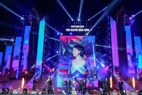 Mãn nhãn chương trình chào năm mới 2026 'Thái Nguyên bừng sáng'