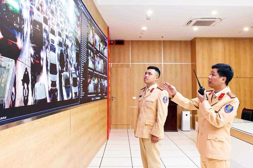 Thủ tướng yêu cầu doanh nghiệp vận tải phòng ngừa tai nạn ngay từ nơi xuất bến