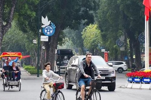 Hà Nội rực rỡ, bình yên trong Tết Dương lịch