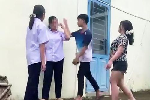Vụ nữ sinh bị đánh hội đồng ở Đà Nẵng: Gia đình mời chuyên viên tâm lý hỗ trợ