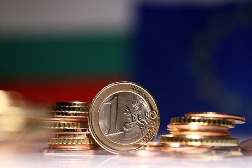 Một quốc gia vừa chuyển sang dùng đồng euro