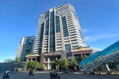 Vinaconex chi hơn 1.200 tỷ mua một công ty nắm loạt 'đất vàng' Hà Nội