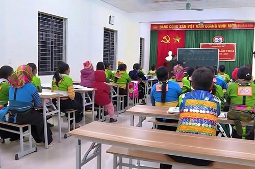 'Điểm tựa' vững chắc cho mái ấm nơi phên dậu