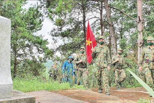 Những nhịp cầu quân dân nơi địa đầu Tổ quốc