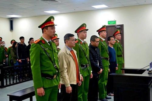 Tuyên phạt Lê Trung Khoa, Nguyễn Văn Đài cùng mức án 17 năm tù về tội chống Nhà nước Cộng hòa xã hội chủ nghĩa Việt Nam