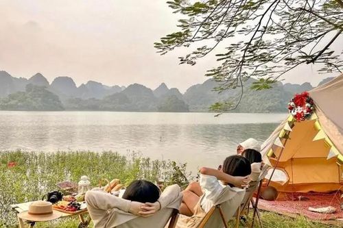 Những tọa độ cắm trại 'hot hit' không thể bỏ qua tại Hà Nội vào cuối tuần