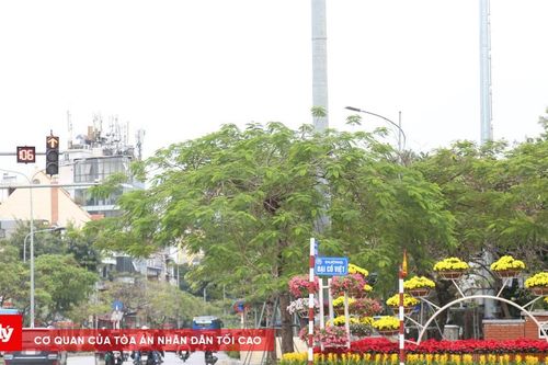 Giao thông Hà Nội ngày thứ 2 của năm mới: Ít phương tiện lưu thông, đường thông thoáng