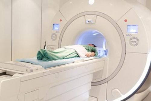 Sợ ung thư, đột quỵ, người phụ nữ đi khám cả chục lần trong 11 tháng