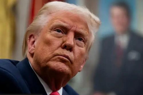 Tổng thống Mỹ Trump dọa sẽ can thiệp vào Iran