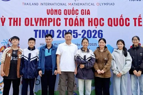 Thầy trò trường THPT Nghi Lộc 5 đón 'mùa Vàng' Olympic Toán học TIMO