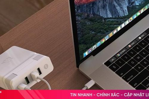 Có nên vừa sạc vừa dùng MacBook không?