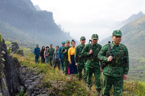 Bản hòa ca chào năm mới nơi địa đầu Tổ quốc