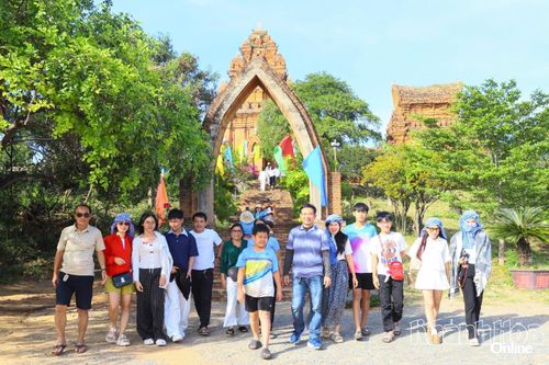 Du lịch khởi đầu đầy hứa hẹn
