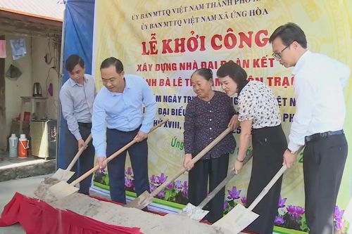 Xã Ứng Hòa hỗ trợ xây sửa nhà đại đoàn kết