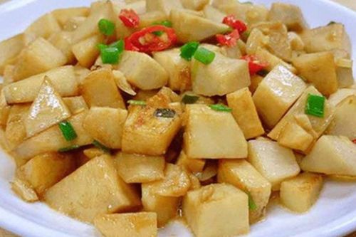 Ra chợ thấy củ này đừng bỏ qua vì người Nhật gọi là 'củ trường sinh', người bị tăng đường huyết ăn càng tốt