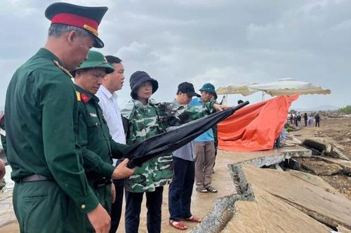 Cơ quan Công an vào cuộc điều tra vụ sập 'hàm ếch' bờ kè sông Ba làm 4 người chết