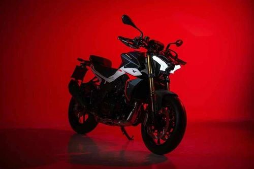 Benelli TNT 550 2026 sắp ra mắt, liệu có về VIệt Nam?
