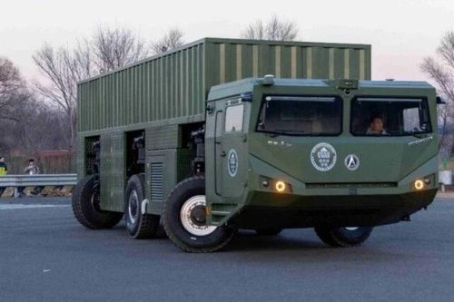 Quái thú cơ giới 'đi ngang' mở ra năng lực triển khai tên lửa tầm liên lục địa