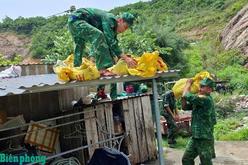 Tỏa sáng những giá trị an sinh xã hội trên đảo tiền tiêu