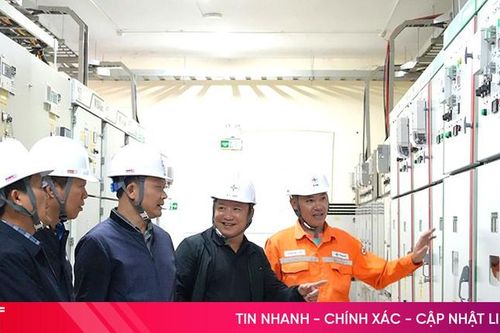 Đóng điện thành công máy biến áp T2 ở Khu kinh tế Vũng Áng