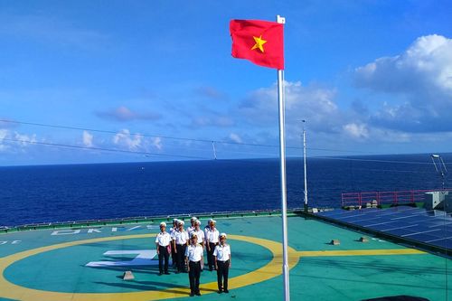 Những 'cột mốc sống' canh giữ biển trời Tổ quốc - Bài cuối: Sắt son lời thề giữ biển