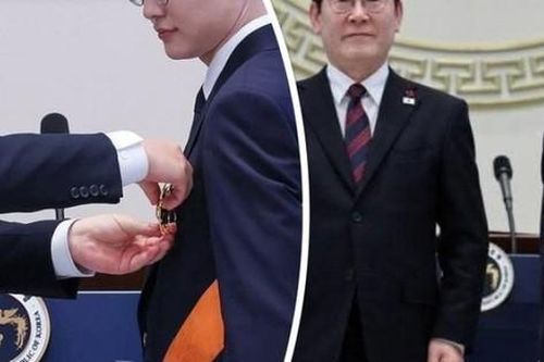 Liên Minh Huyền Thoại: Faker nhận huân chương 'Rồng Xanh', sánh ngang Son Heung-min