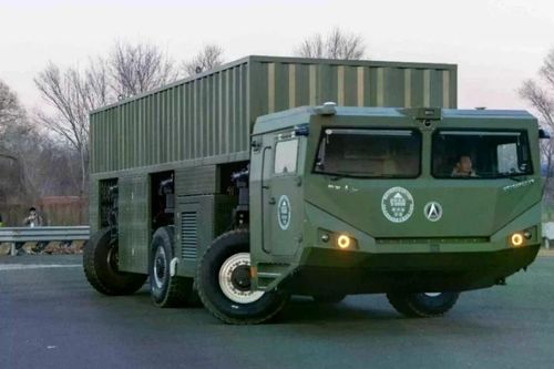 Trung Quốc ra mắt xe điện phóng tên lửa hạt nhân kiểu 'cua đi bộ' đầu tiên trên thế giới