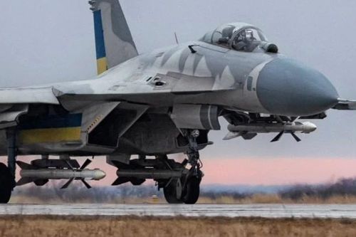 Lực lượng Nga bắn hạ một trong những chiếc Su-27 chiến đấu chủ lực cuối cùng của Ukraine
