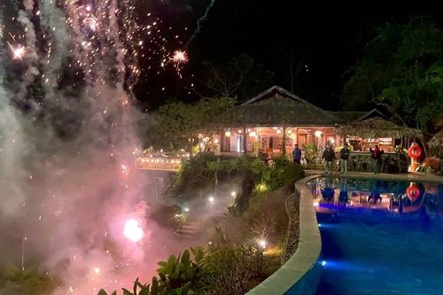 Đại ngàn Pù Luông 'ôm trọn' những ngày nghỉ Tết Dương lịch