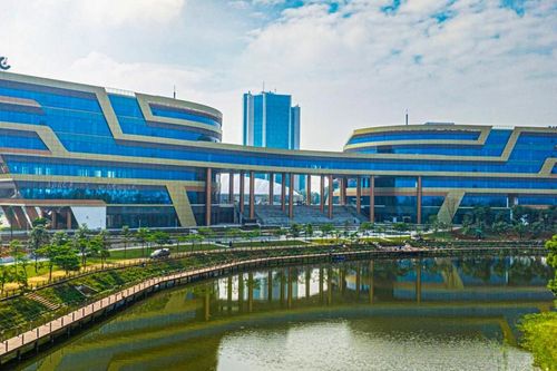 Khu công nghệ số tập trung phải có tối thiểu 2.000 nhân lực số làm việc