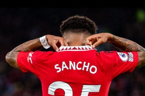 Nghịch lý MU nắm chìa khóa định đoạt tương lai Jadon Sancho qua Karim Adeyemi