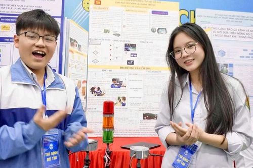 Trường THPT Chuyên Lào Cai dẫn đầu về số lượng và chất lượng giải tại Cuộc thi Khoa học, kỹ thuật cấp tỉnh